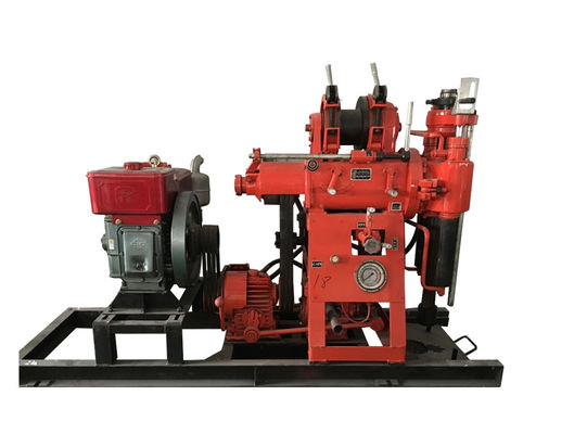 الأحمر XY - 100 آلة حفر اختبار التربة جهاز حفر آبار المياه الهيدروليكية بالكامل